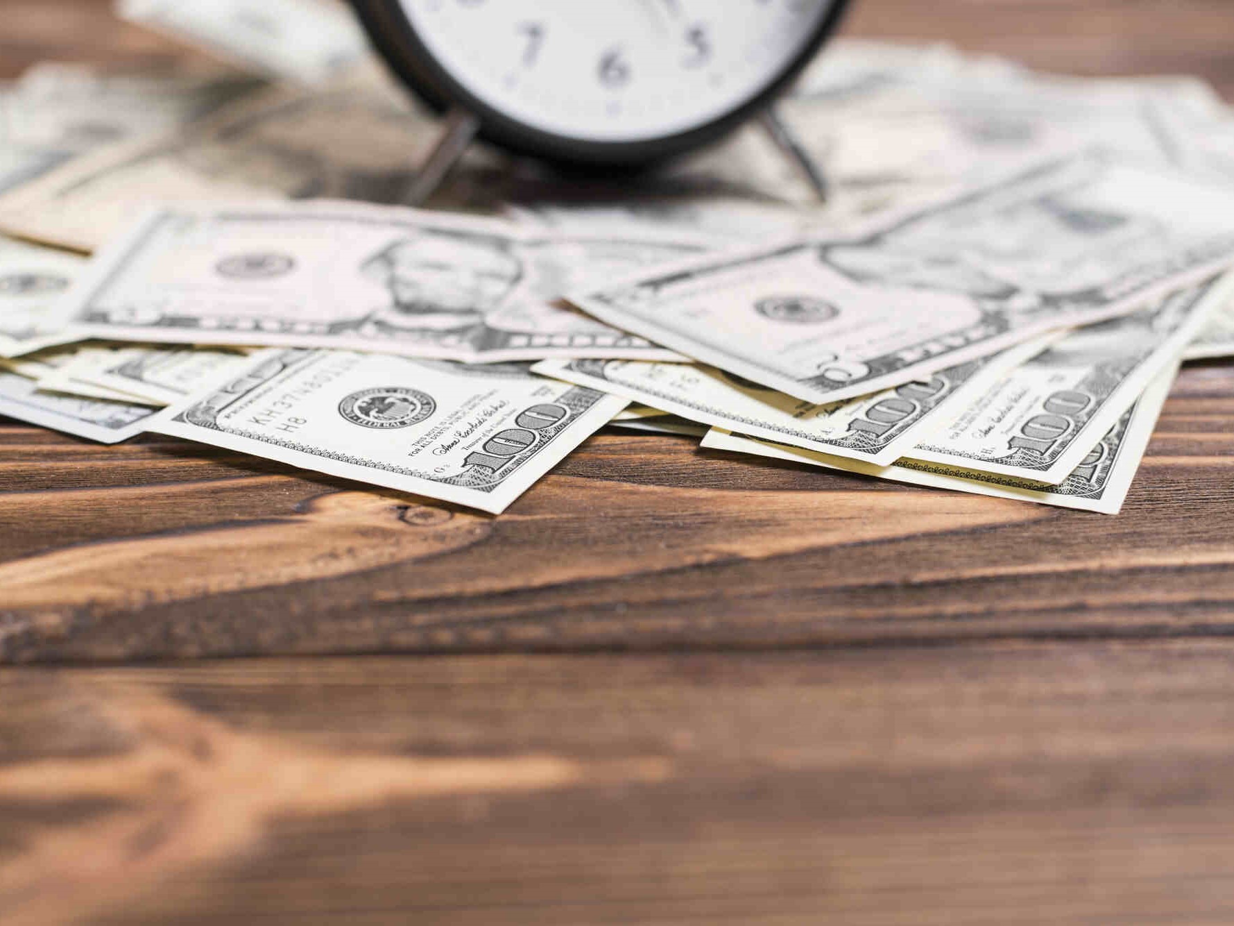 Verschillen payroll en uitzenden